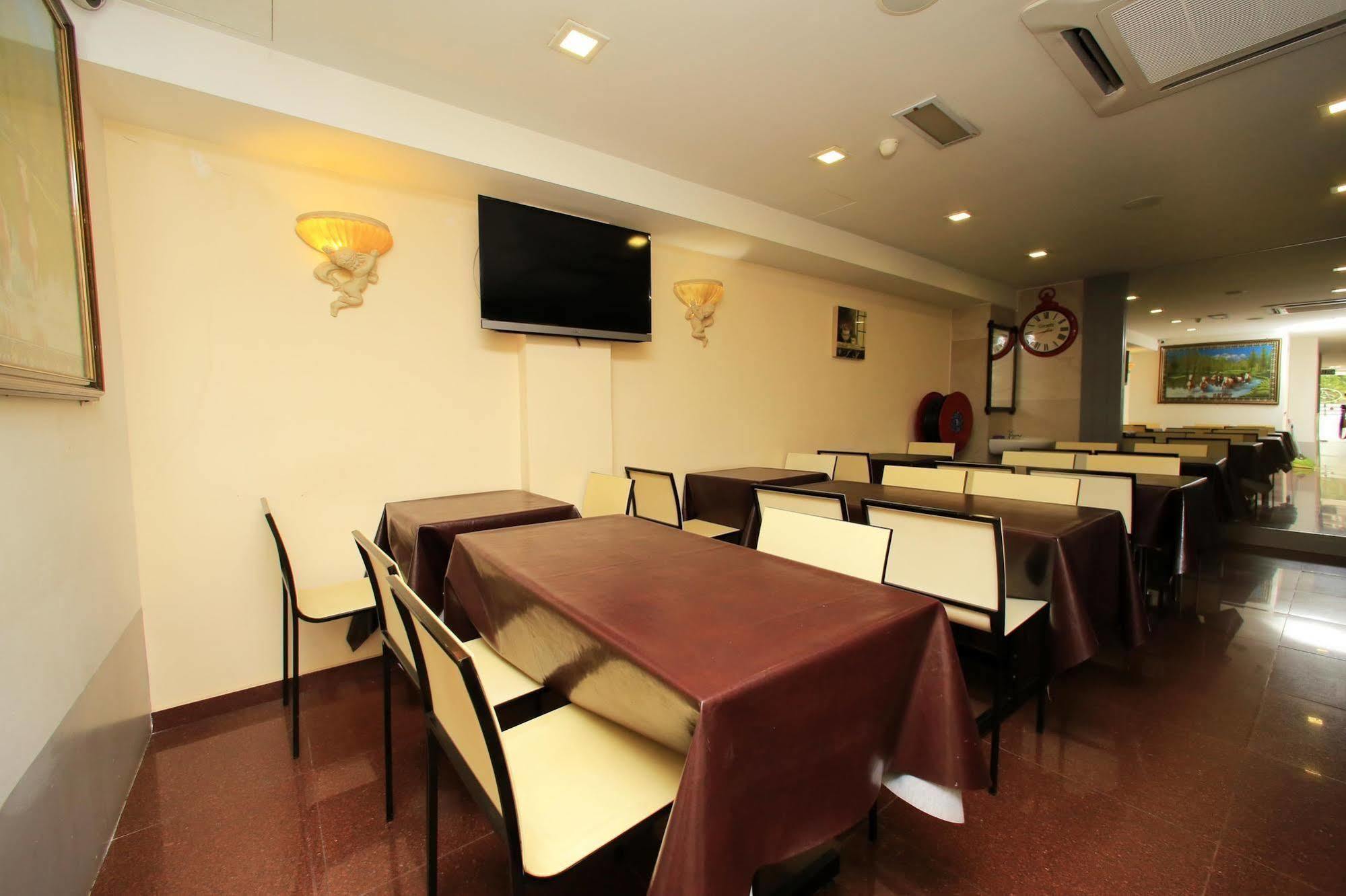 Hotel Seniman Sentul Κουάλα Λουμπούρ Εξωτερικό φωτογραφία